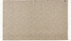 Fanø Plaid, light nordic grey fra<Silkeborg Uldspinderi Clearance