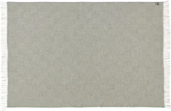 Fanø Plaid, light nordic grey fra<Silkeborg Uldspinderi Clearance