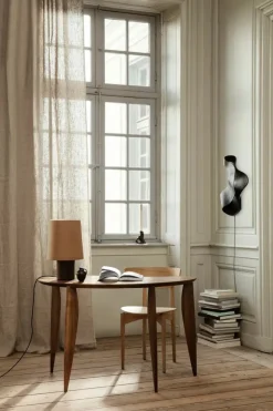 Feve Desk fra<Ferm Living Outlet