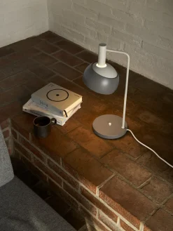 FJ Elements Table Lamp fra<Louis Poulsen Online