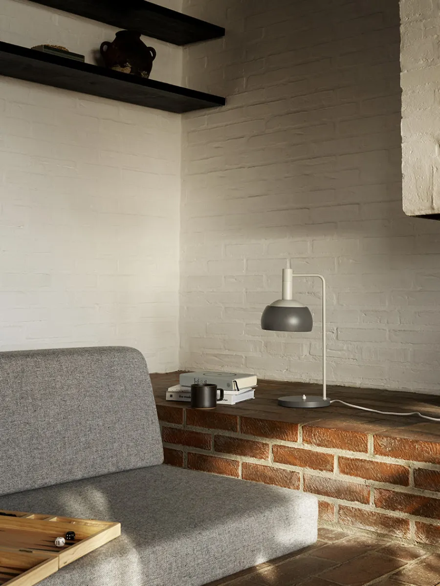 FJ Elements Table Lamp fra<Louis Poulsen Online