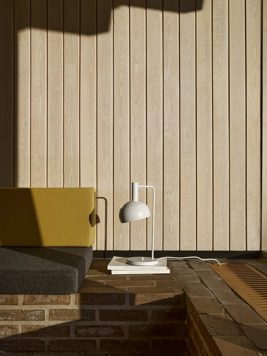 FJ Elements Table Lamp fra<Louis Poulsen Online