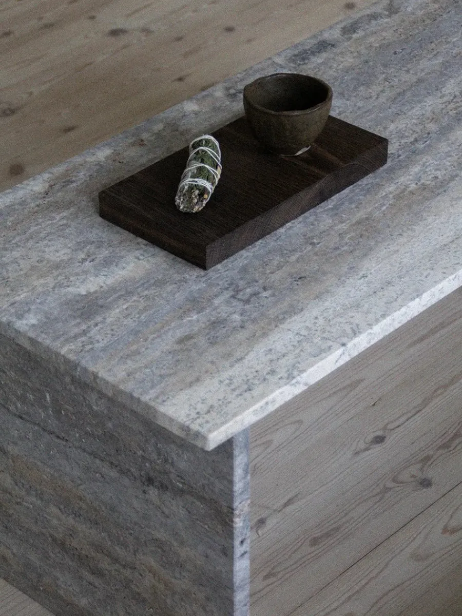 Fjer Sofabord 160 cm, travertin silver fra<Wabi Sabi Nordic Hot