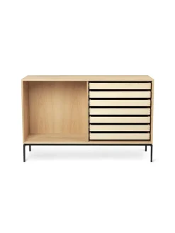 FK63 Kabinet med ben fra<Carl Hansen & Søn New
