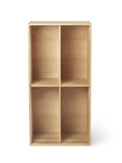 FK63 Kabinet med ben fra<Carl Hansen & Søn New