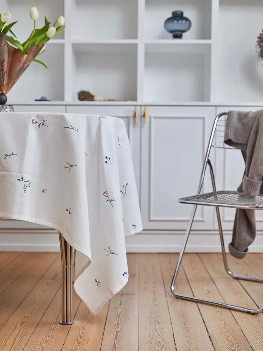 Flower Dug fra<Blåmst Best