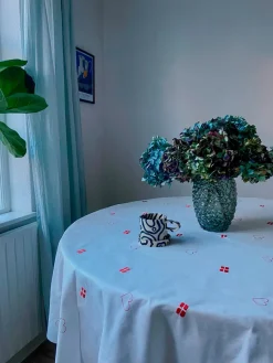 Flower Dug, Rund fra<Blåmst New