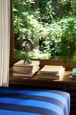 Flowerpot Portable VP9 Bordlampe af Verner Panton<&Tradition Best