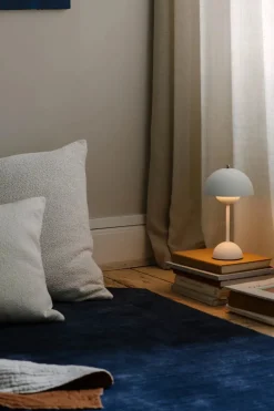 Flowerpot Portable VP9 Bordlampe af Verner Panton<&Tradition Best