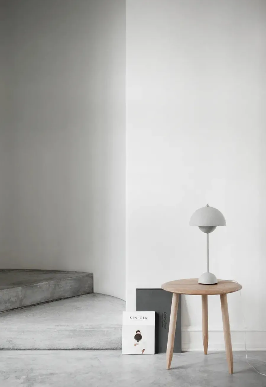 Flowerpot VP3 bordlampe af Verner Panton<&Tradition