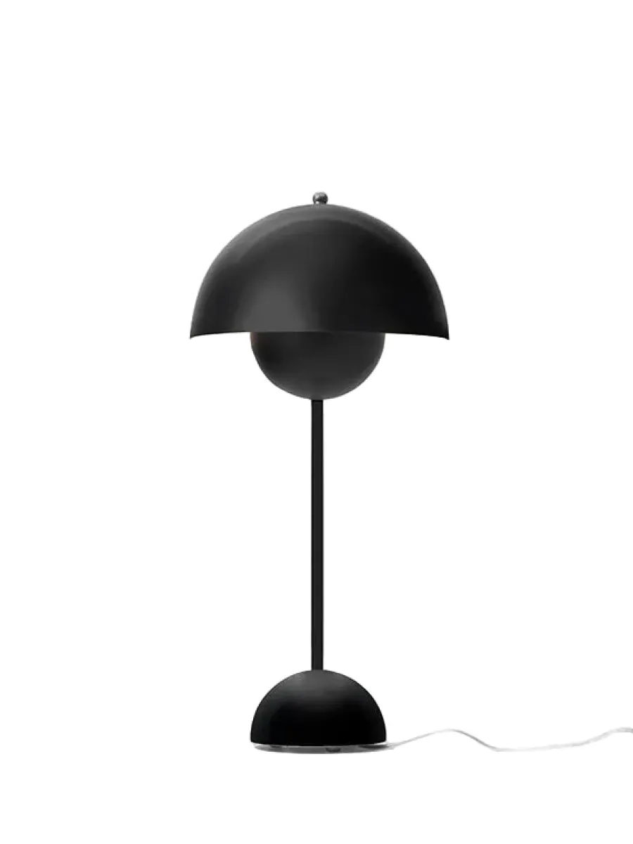Flowerpot VP3 bordlampe af Verner Panton<&Tradition