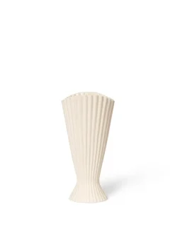 Fountain Vase fra<Ferm Living Hot
