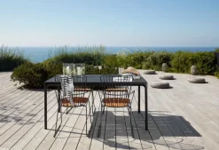 Four table 210 x 90 cm fra<Houe Hot