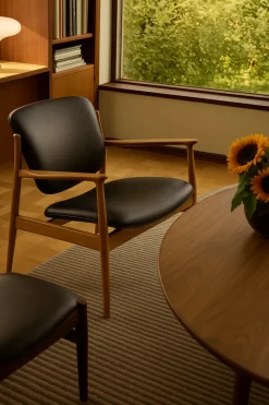 France Chair, eg klar olie af Finn Juhl<House of Finn Juhl Outlet