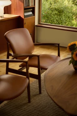 France Chair, valnød af Finn Juhl<House of Finn Juhl New