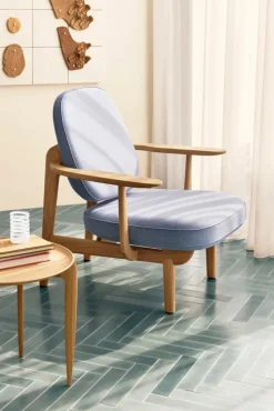 Fred Lænestol, lakeret eg fra<Fritz Hansen