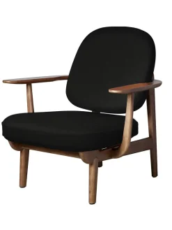 Fred Lænestol, valnødfarvet eg fra<Fritz Hansen