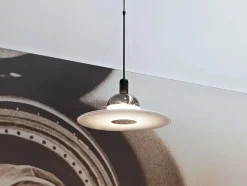 Frisbi Pendel fra<Flos Online