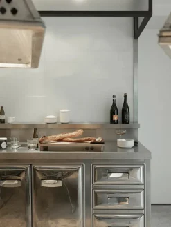 Gallery Object Container 07, limestone fra<Louise Roe New