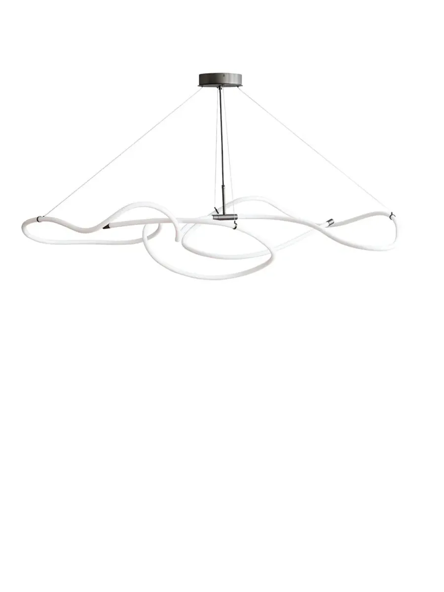 Ghost Chandelier, Big, Chrome fra<101 Copenhagen New