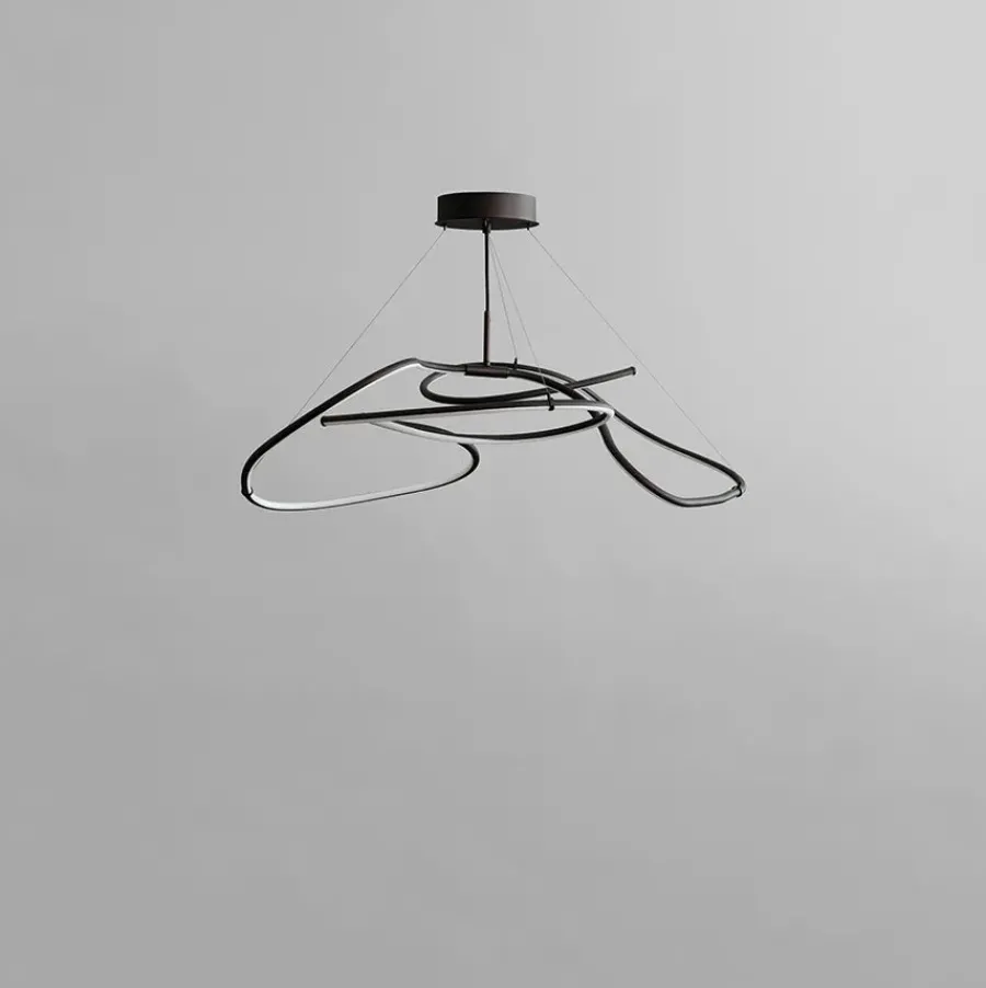 Ghost Chandelier, Mini, Burned Black fra<101 Copenhagen Online