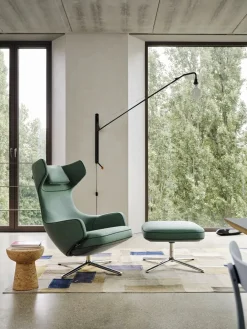 Grand Repos Lænestol, cream/dark brown fra<Vitra Best