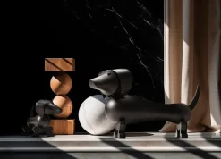 Gravhund mørkbejdset, lille af<Kay Bojesen Best