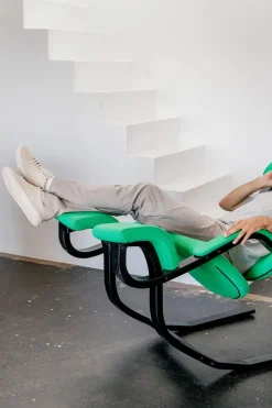 Gravity Balans Lænestol fra (Sort ask)<Variér Hot