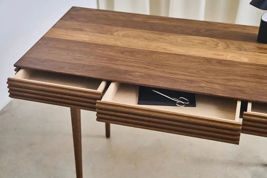 Groove Desk fra<DK3 Discount