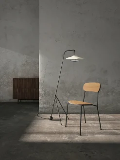 Haro Floor Lamp fra<Stellar Works New