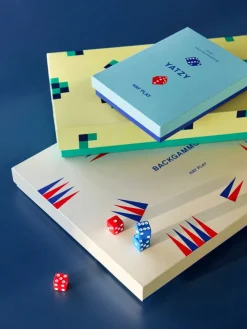 Play Yatzy fra<HAY Discount