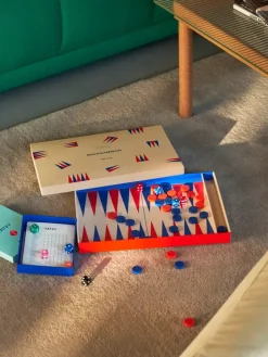 Play Yatzy fra<HAY Discount