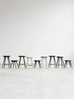 Høj barstol i Sirka grå egetræ fra<Mater Outlet