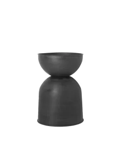 Hourglass Pot, sort fra<Ferm Living