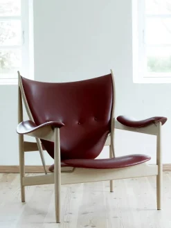 Høvdingestol, valnød af Finn Juhl<House of Finn Juhl