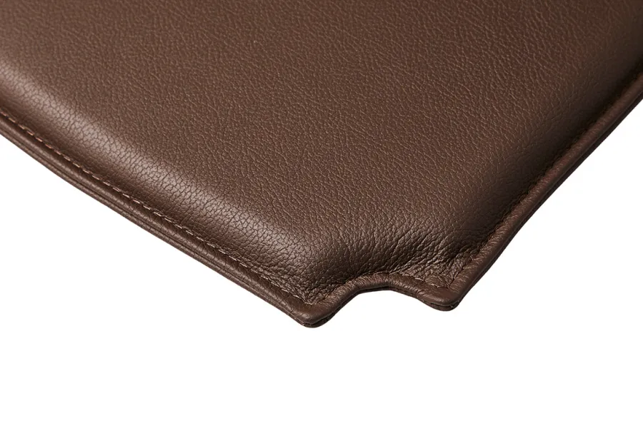 Hynde til Y-stol CH24, brunt læder<Jacobsen Plus Hot