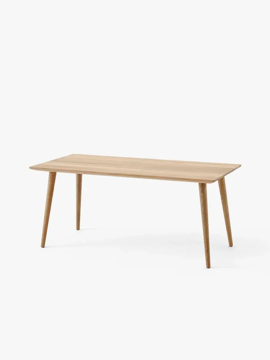 In Between Bord SK23 fra<&Tradition Sale