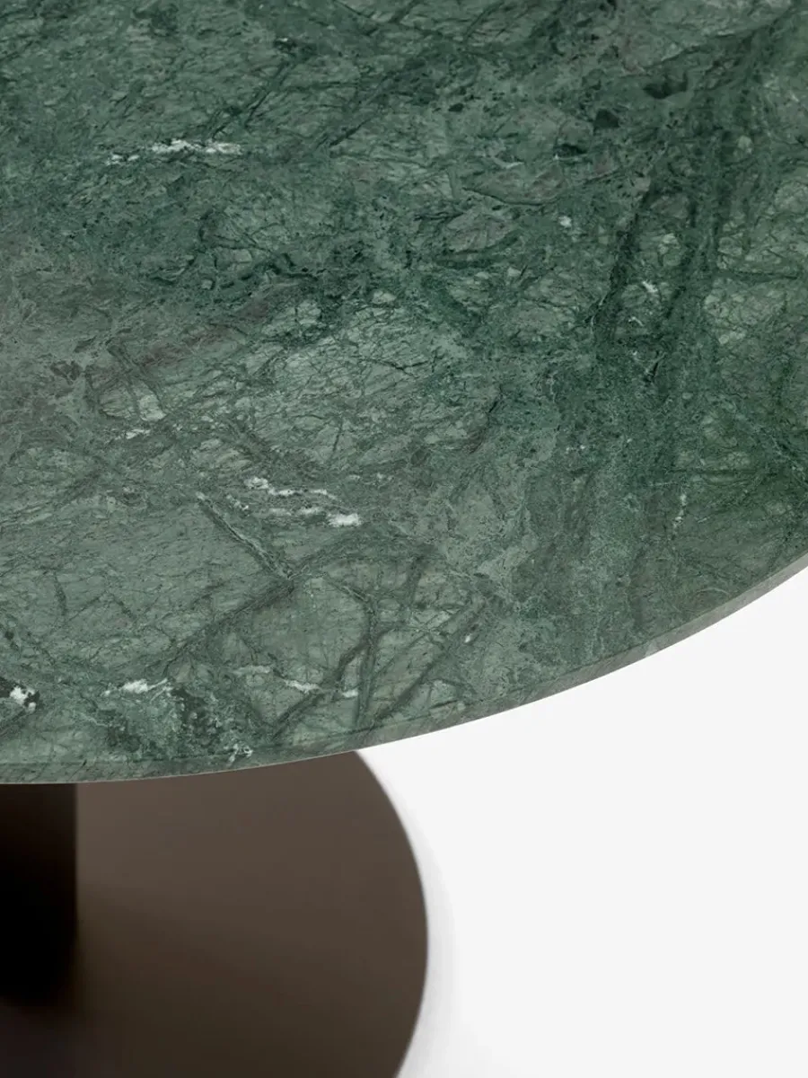 In Between Bord SK11 fra<&Tradition Outlet