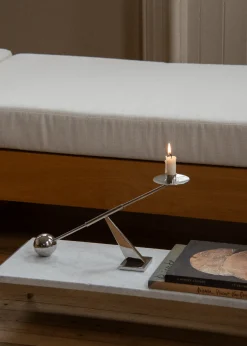 Interconnect Candle Holder - small, bronzed brass fra<Audo Copenhagen New