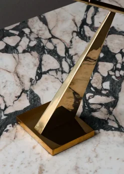 Interconnect Candle Holder, brass fra<Audo Copenhagen Outlet