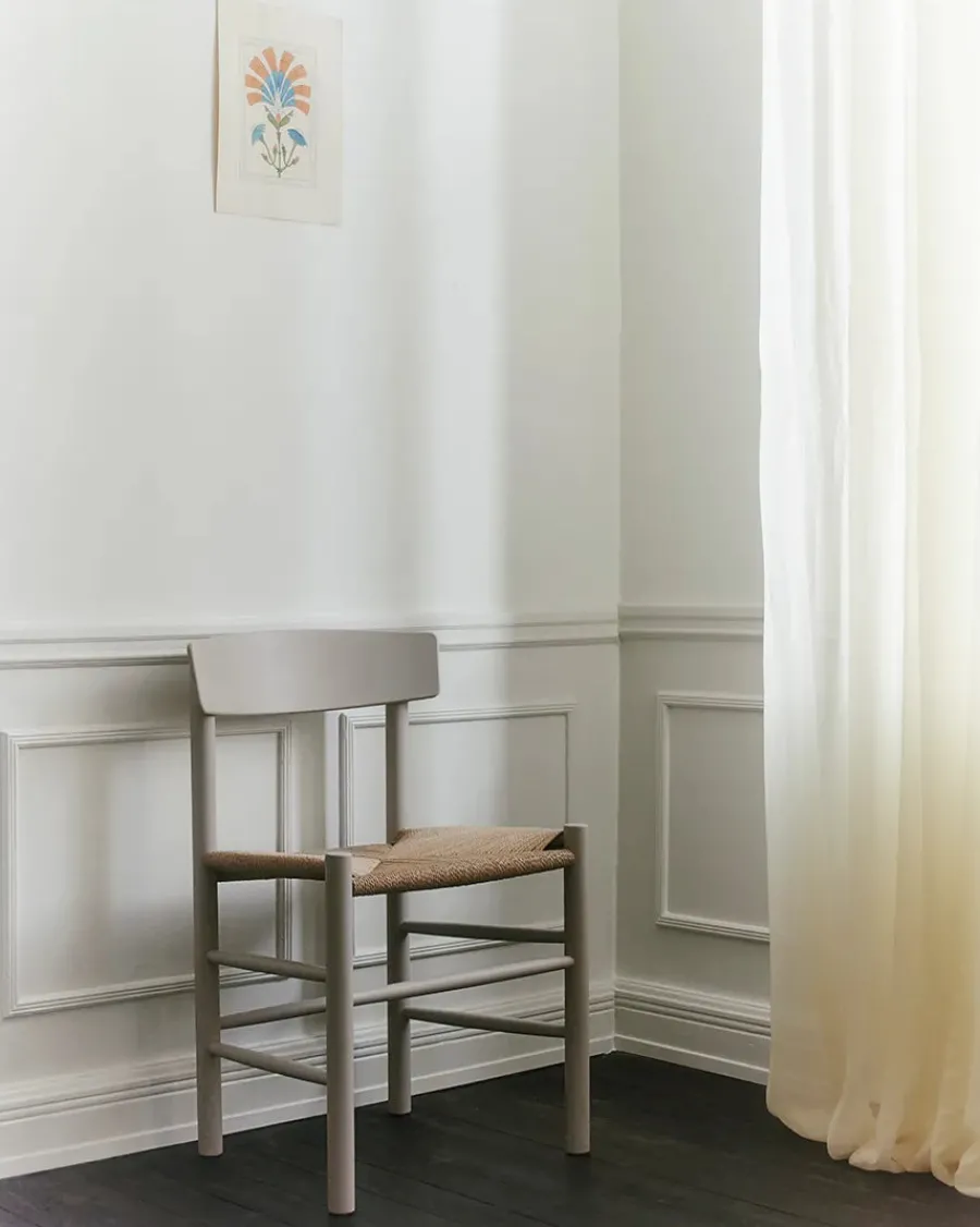 J39 Folkestolen, heritage red af Børge Mogensen<Fredericia Furniture Online