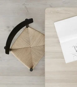 J39 Folkestolen, indigo blue af Børge Mogensen<Fredericia Furniture Discount