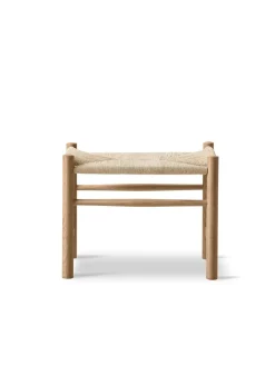 J16 Skammel af Hans J. Wegner<Fredericia Furniture Best