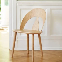 J45 spisebordsstol, lakeret eg af Børge Mogensen<FDB Møbler Discount