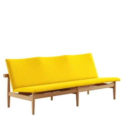Japan 3 pers. sofa, eg klar olie af Finn Juhl<House of Finn Juhl Hot
