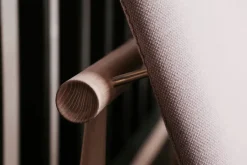 Japan 2 pers. sofa, eg olie af Finn Juhl<House of Finn Juhl Clearance