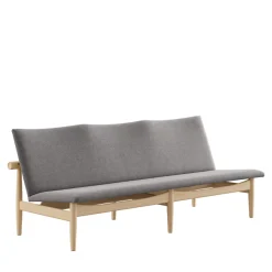 Japan 3 pers. sofa, valnød af Finn Juhl<House of Finn Juhl Discount