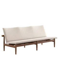 Japan 3 pers. sofa, valnød af Finn Juhl<House of Finn Juhl Discount