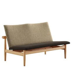 Japan 2 pers. sofa, valnød af Finn Juhl<House of Finn Juhl Best
