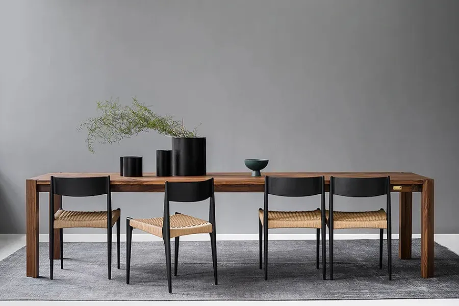 Jeppe Utzon Spisebord fra<DK3 Outlet